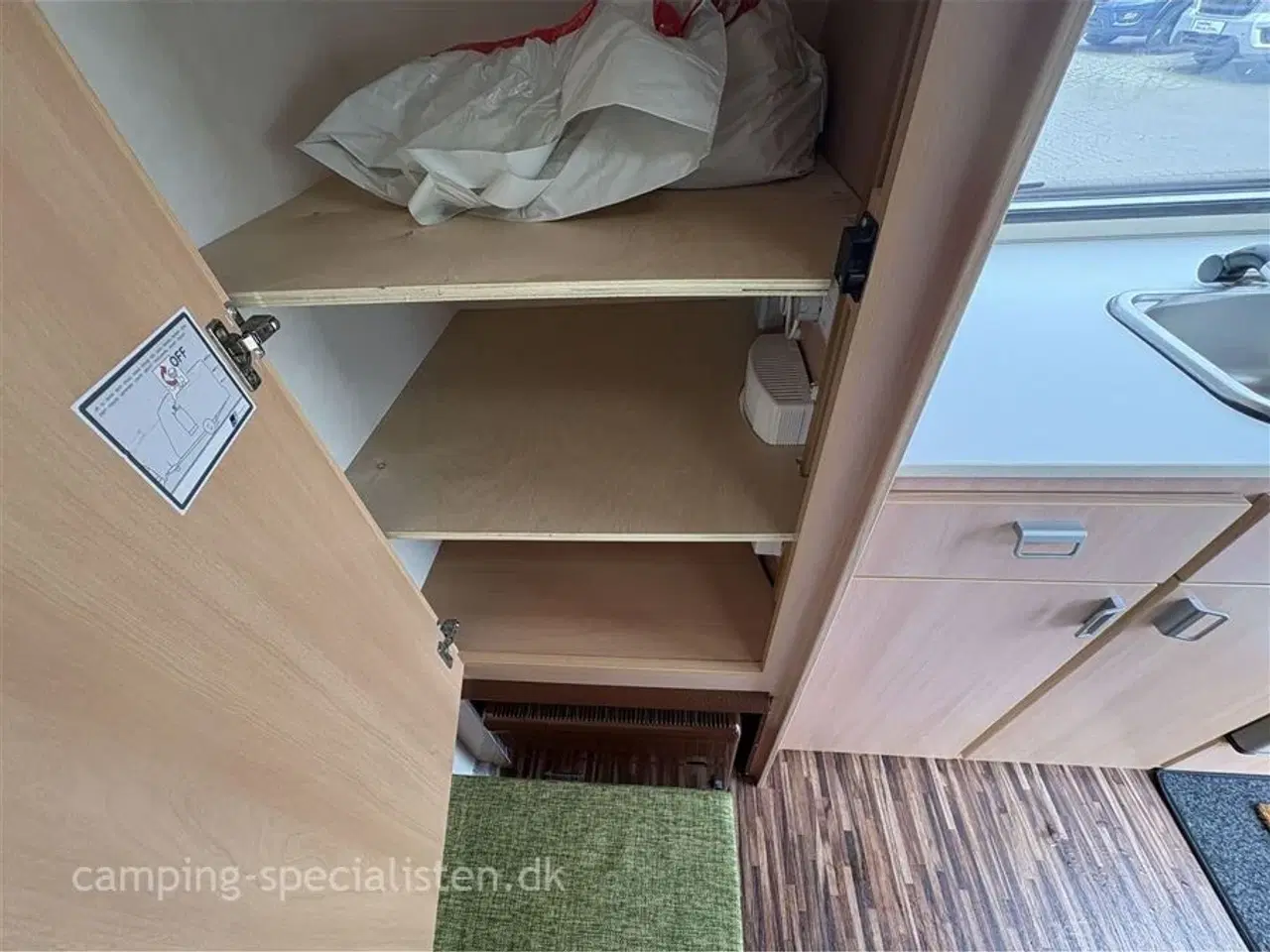 Billede 8 - 2011 - Tabbert T@b 320   Tabbert T@b 320 2011 - Se den nu hos Camping-Specialisten.dk