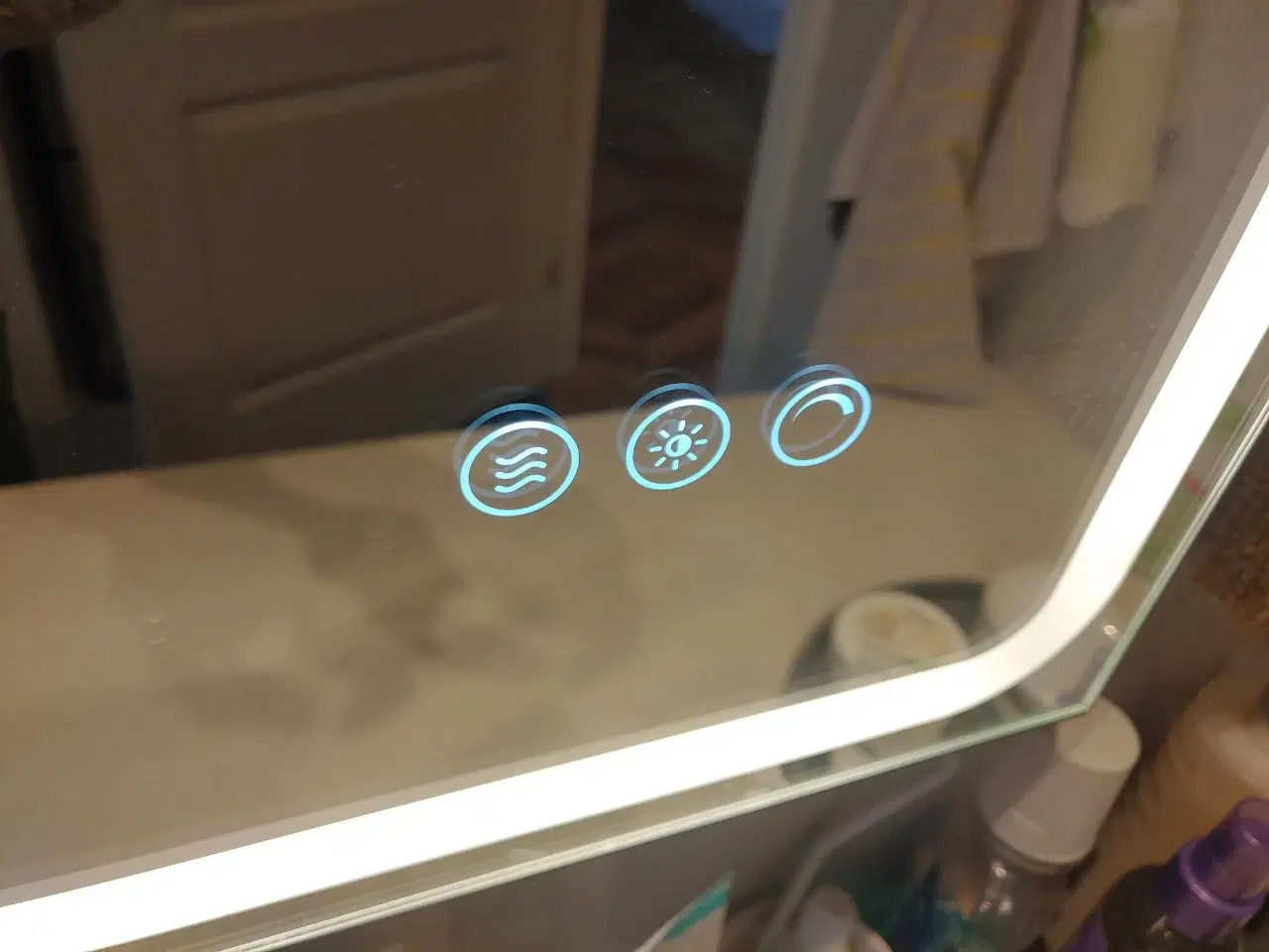 Billede 3 - Stort 120x80 cm LED spejl med lys og antidug