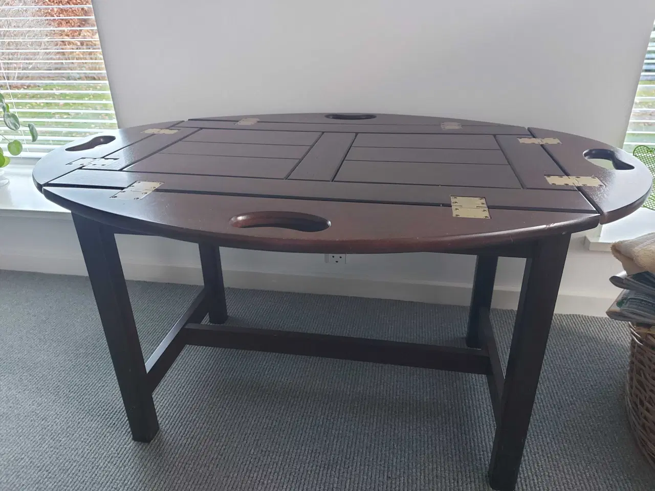 Billede 1 - Velholdt butlerbord