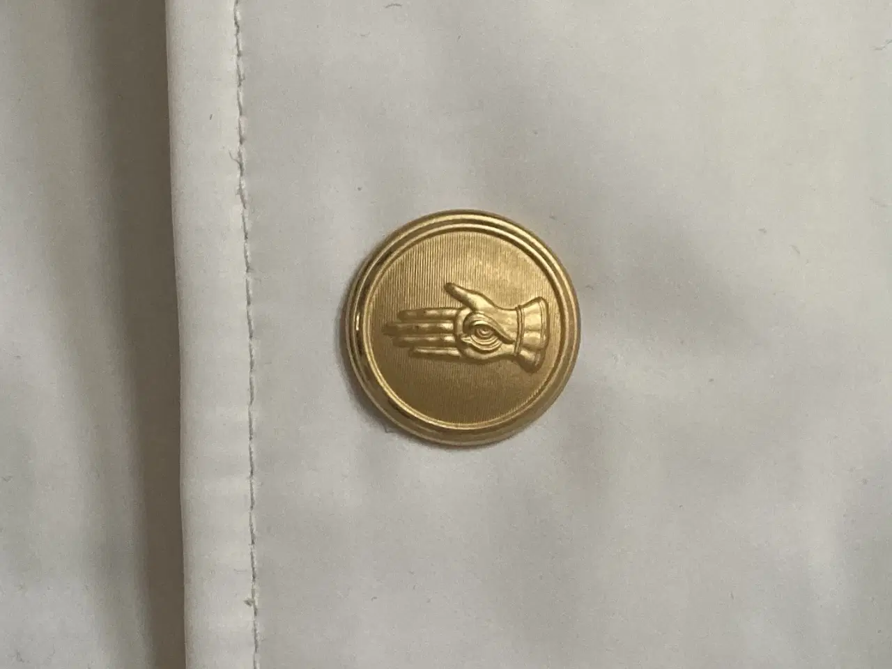 Billede 4 - Hvid Politi regnfrakke fra 70`erne