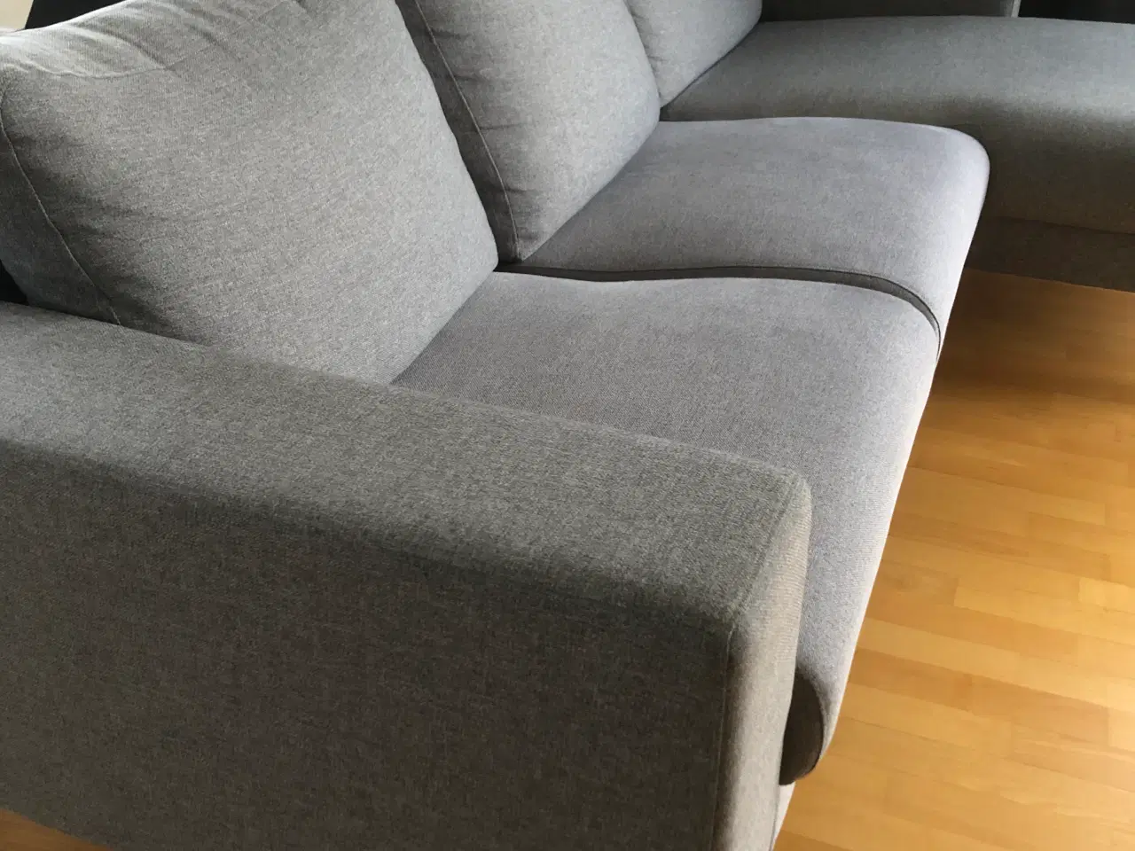 Billede 2 - 3 personers sofa med chaiselong sælges