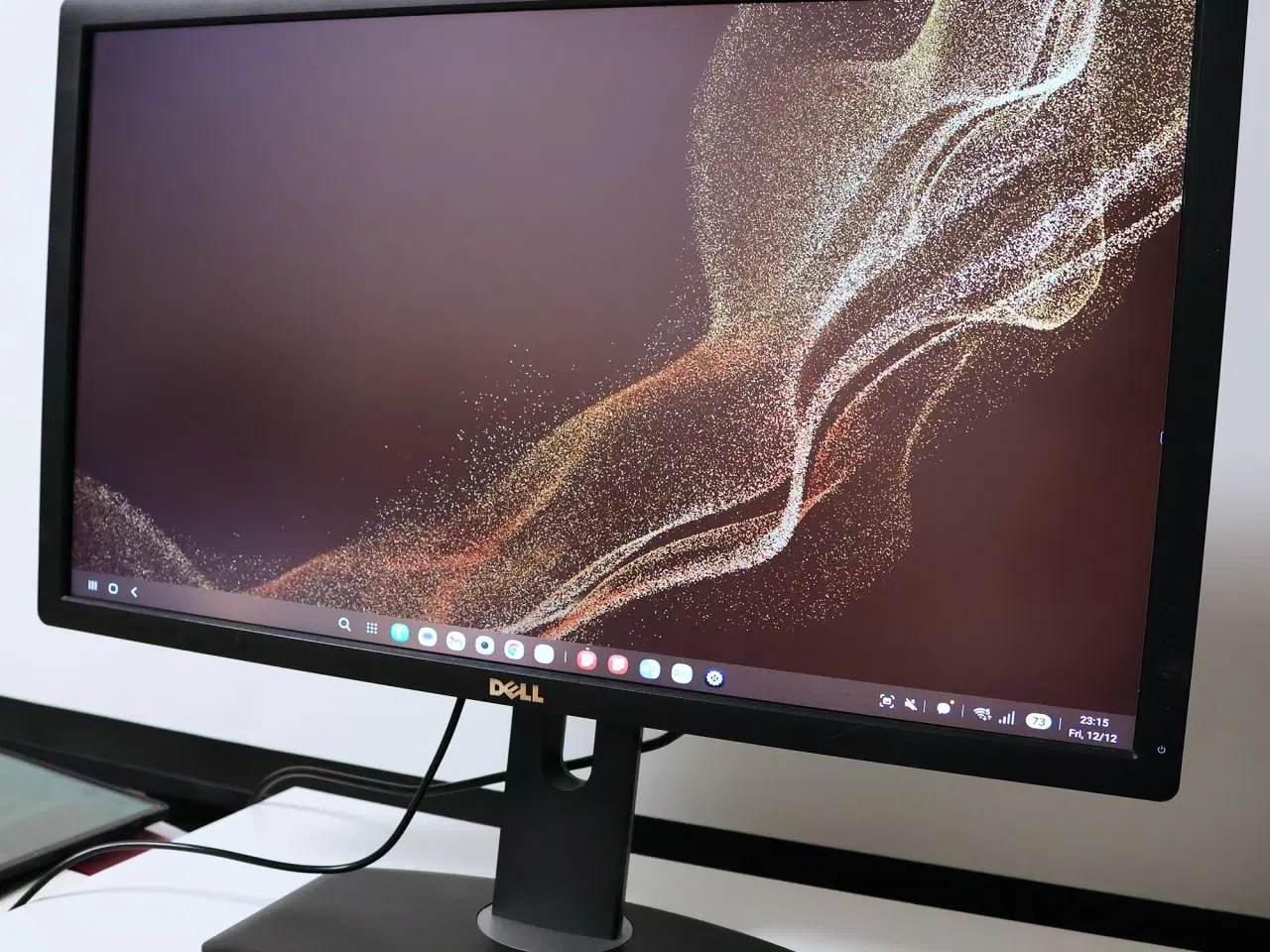 Billede 1 - 27" Dell UltraSharp U2713HMt