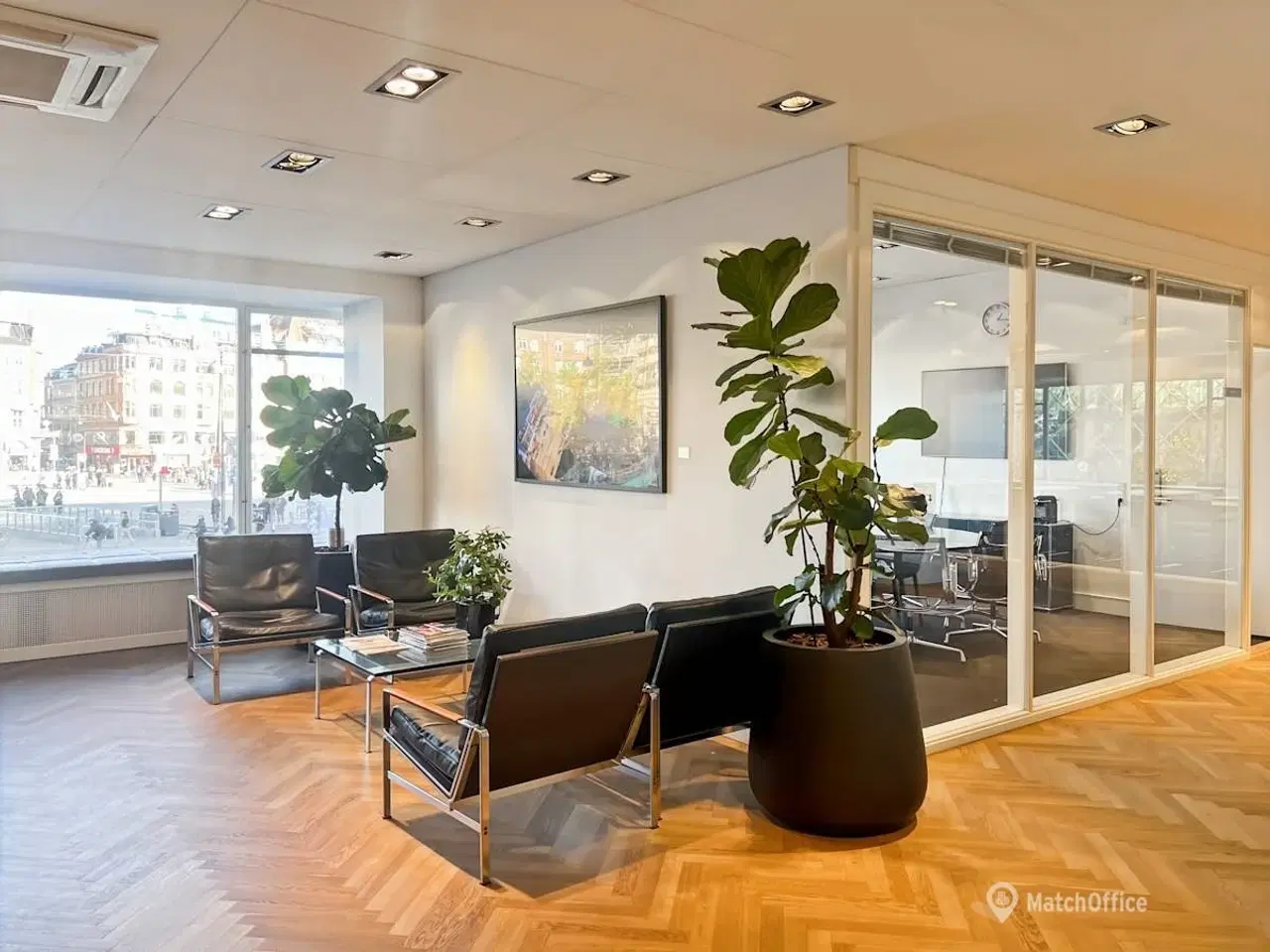 Billede 13 - Arbejd fra en art deco-bygning i hjertet af hovedstaden