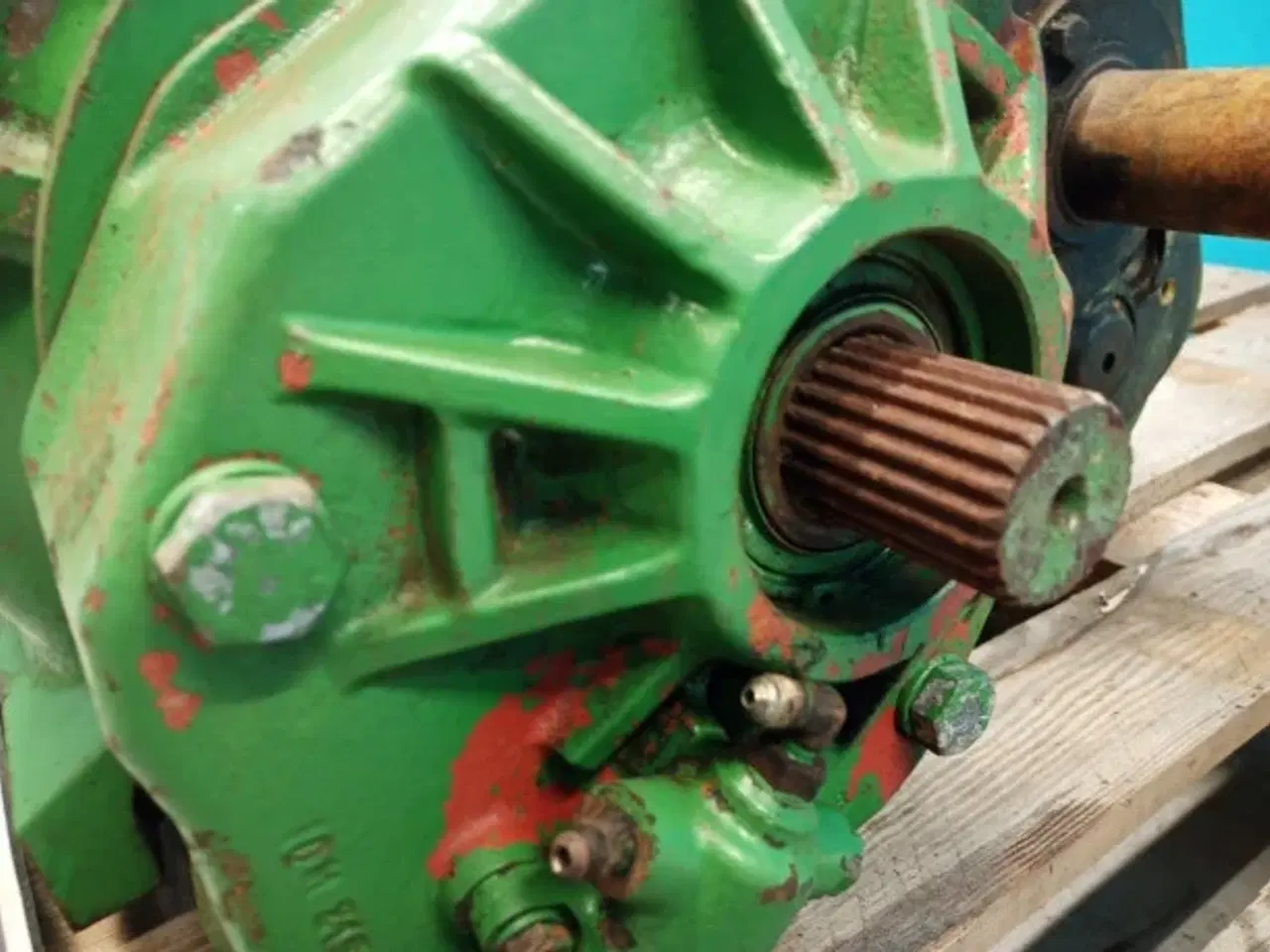 Billede 10 - John Deere 1065 Gearkasse