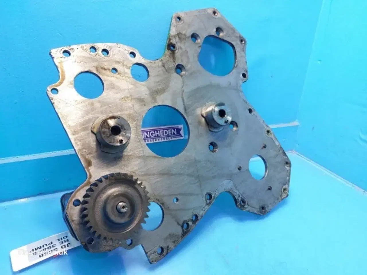 Billede 5 - John Deere 3040 Oliepumpe RE35685