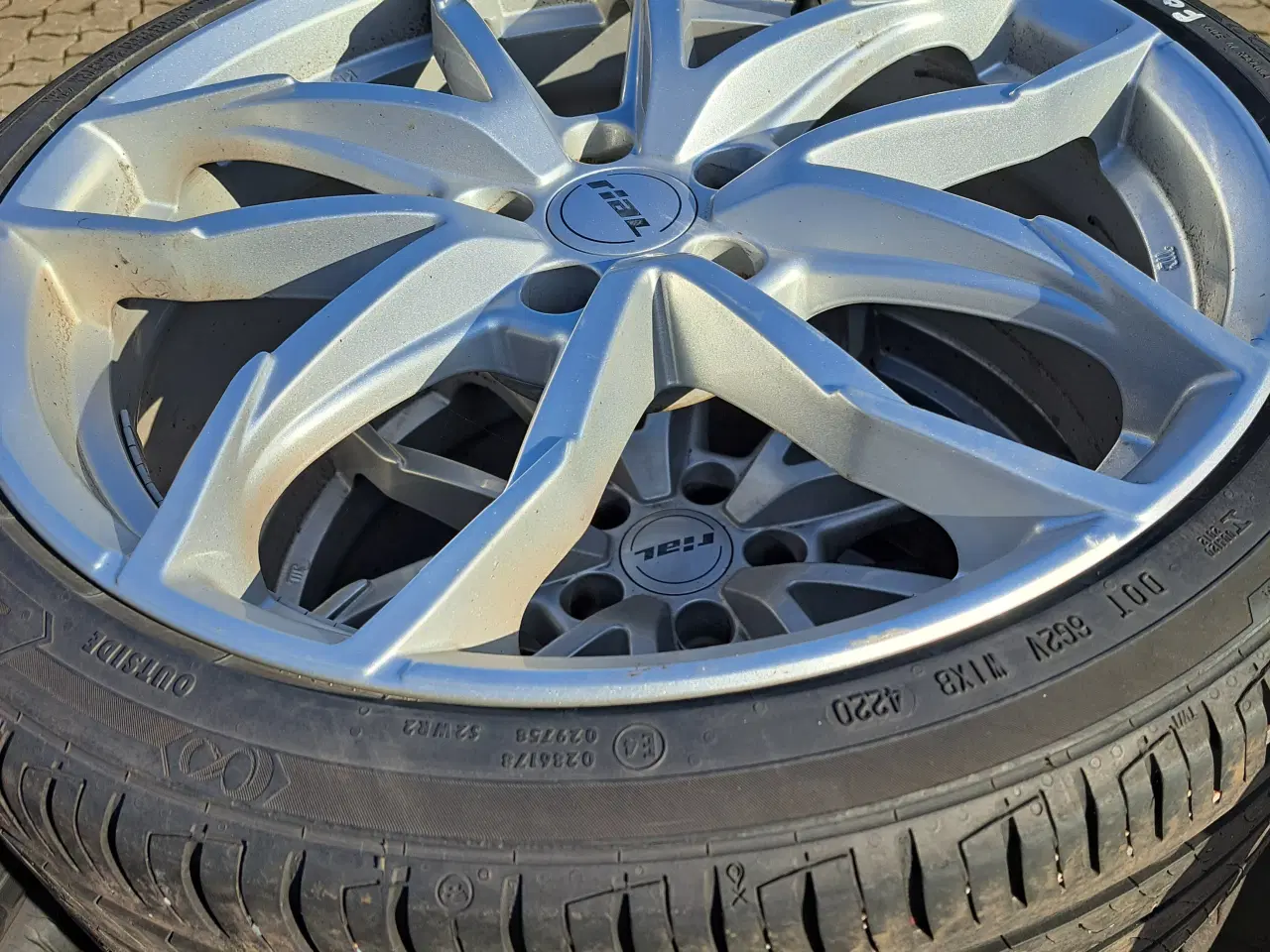 Billede 2 - 19 " alufælge med sommerdæk 