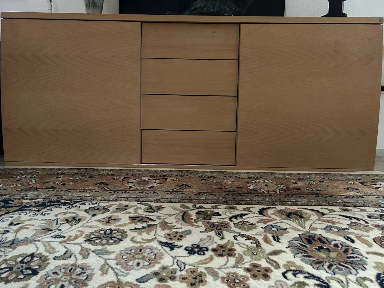 Billede 1 - Skænk - Skovby