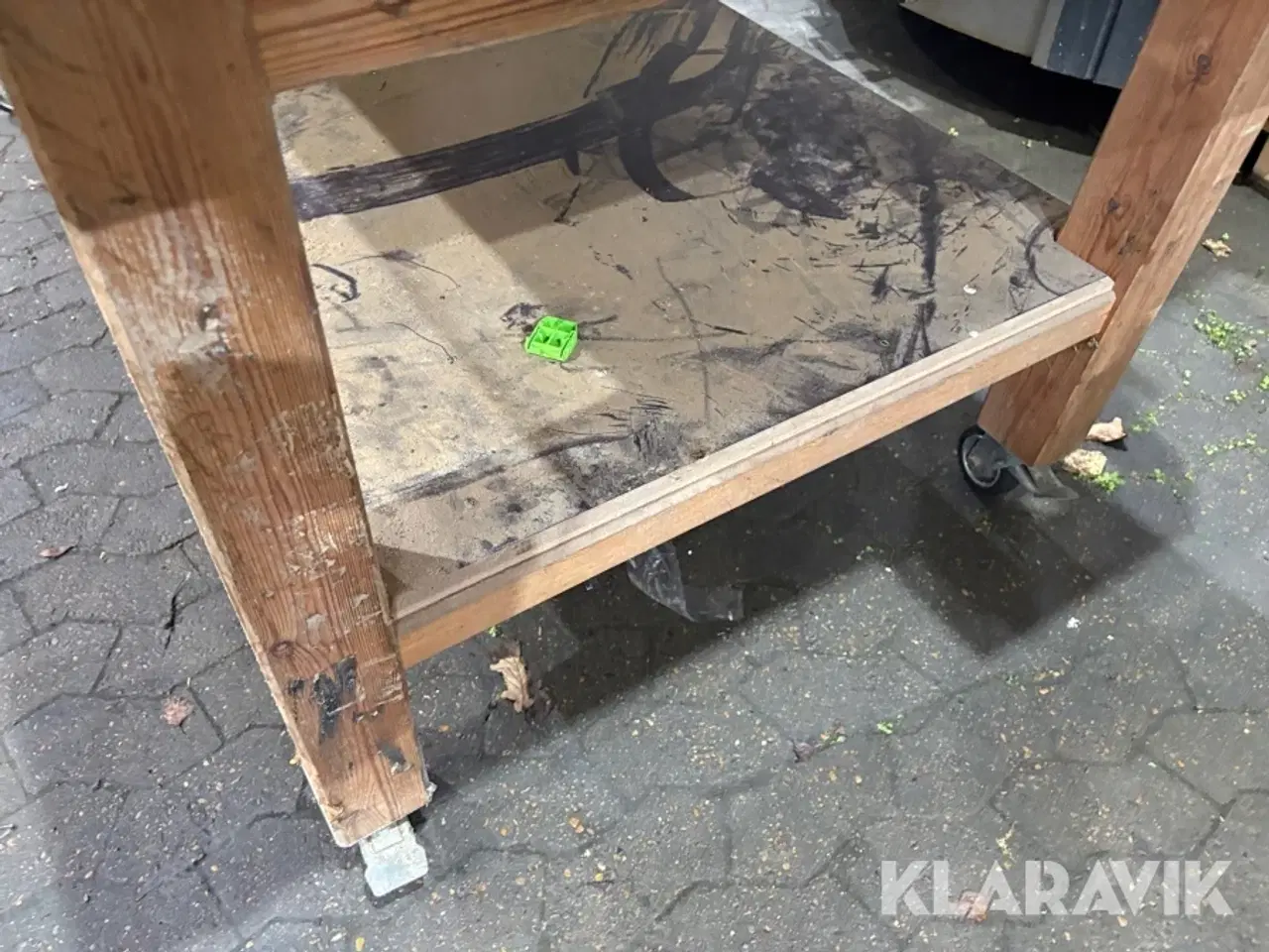 Billede 12 - Arbejdsbord - på hjul