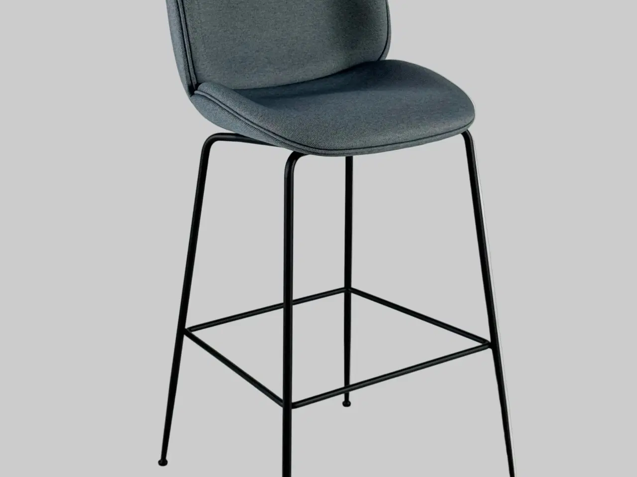 Billede 1 - GUBI Beetle Barstol – Grå/Sort Stel SH 80