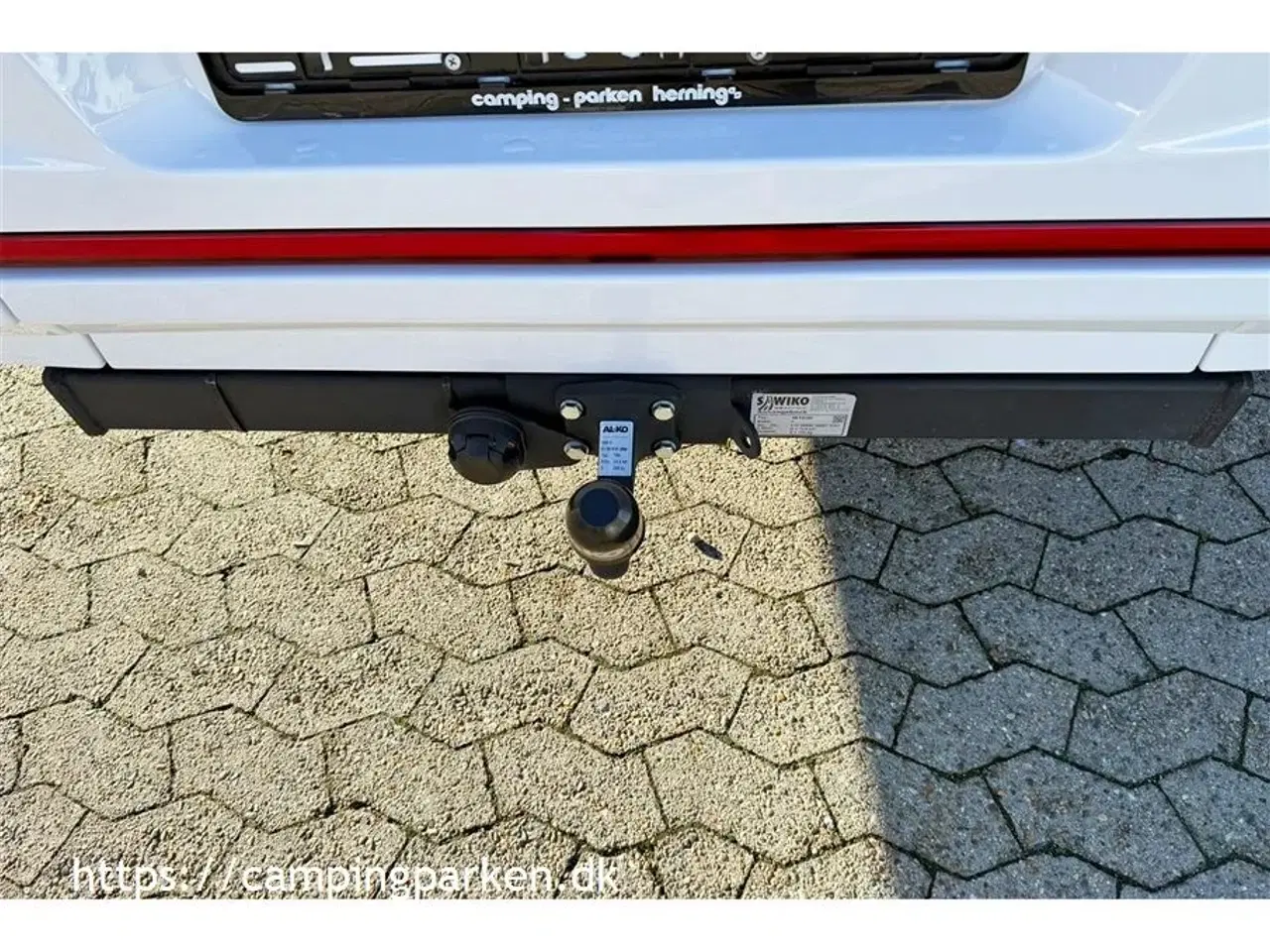 Billede 14 - 2024 - Carado V337 Pro   Carados populære smalle Van med enkeltsenge og kun 664 cm lang