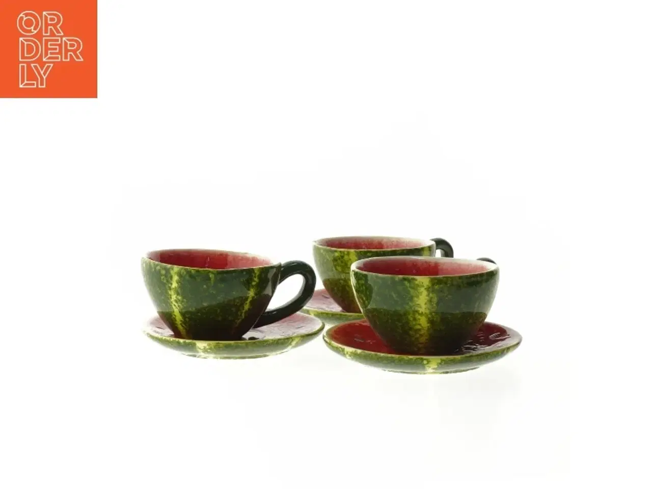 Billede 1 - Sæt af kopper med underkopper (str. Ø 9,5 cm og ø 13 cm)