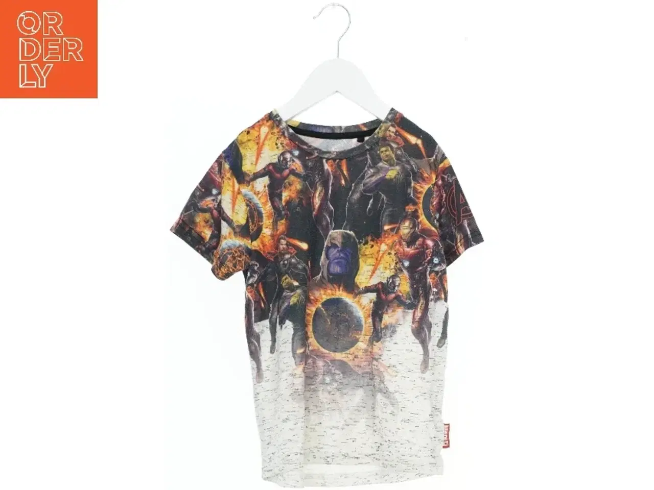 Billede 1 - Marvel Avengers T-Shirt fra Marvel (str. 128)