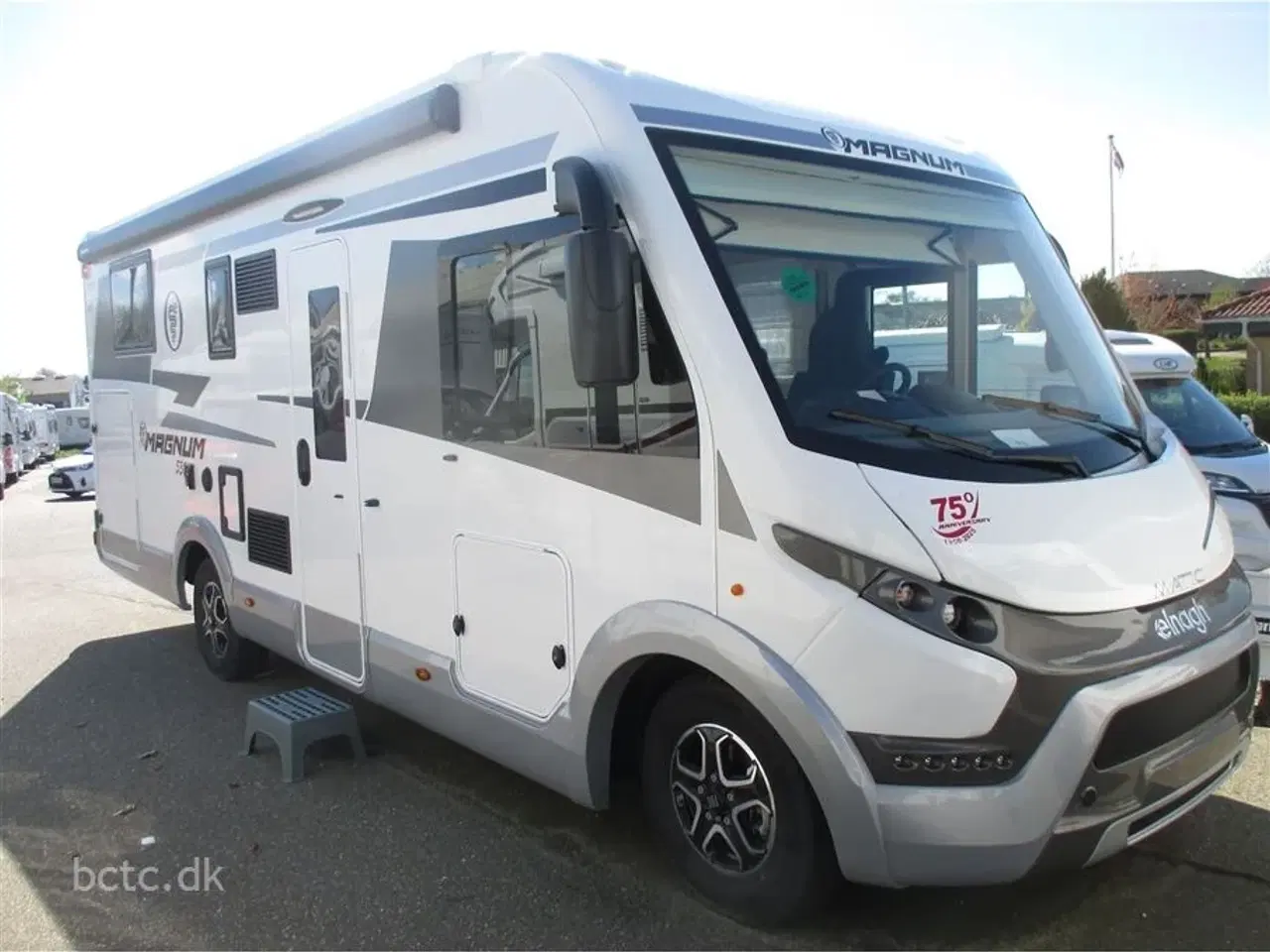 Billede 1 - 2025 - Elnagh Magnum 530   5 SELEPLADSER