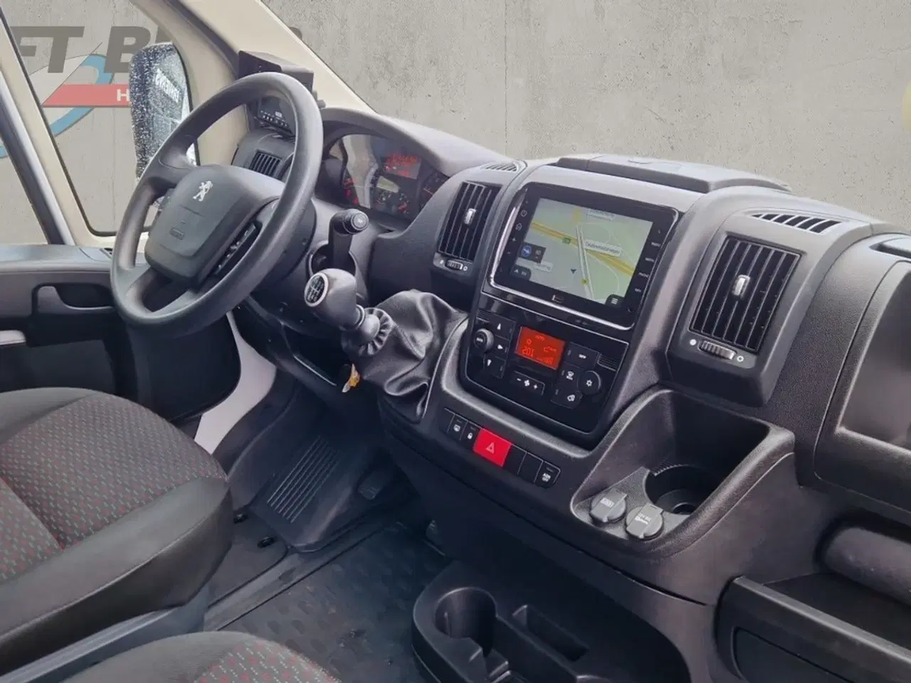 Billede 12 - Peugeot Boxer 335 2,2 BlueHDi 140 L3 Alukasse m/lift