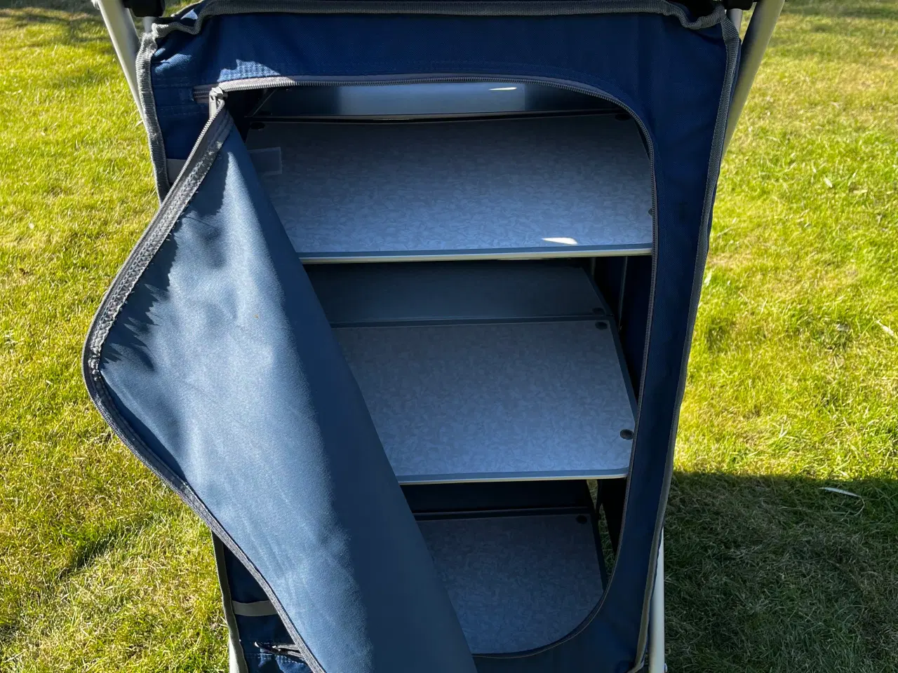 Billede 2 - Opbevaringsskab, Enkelt. 