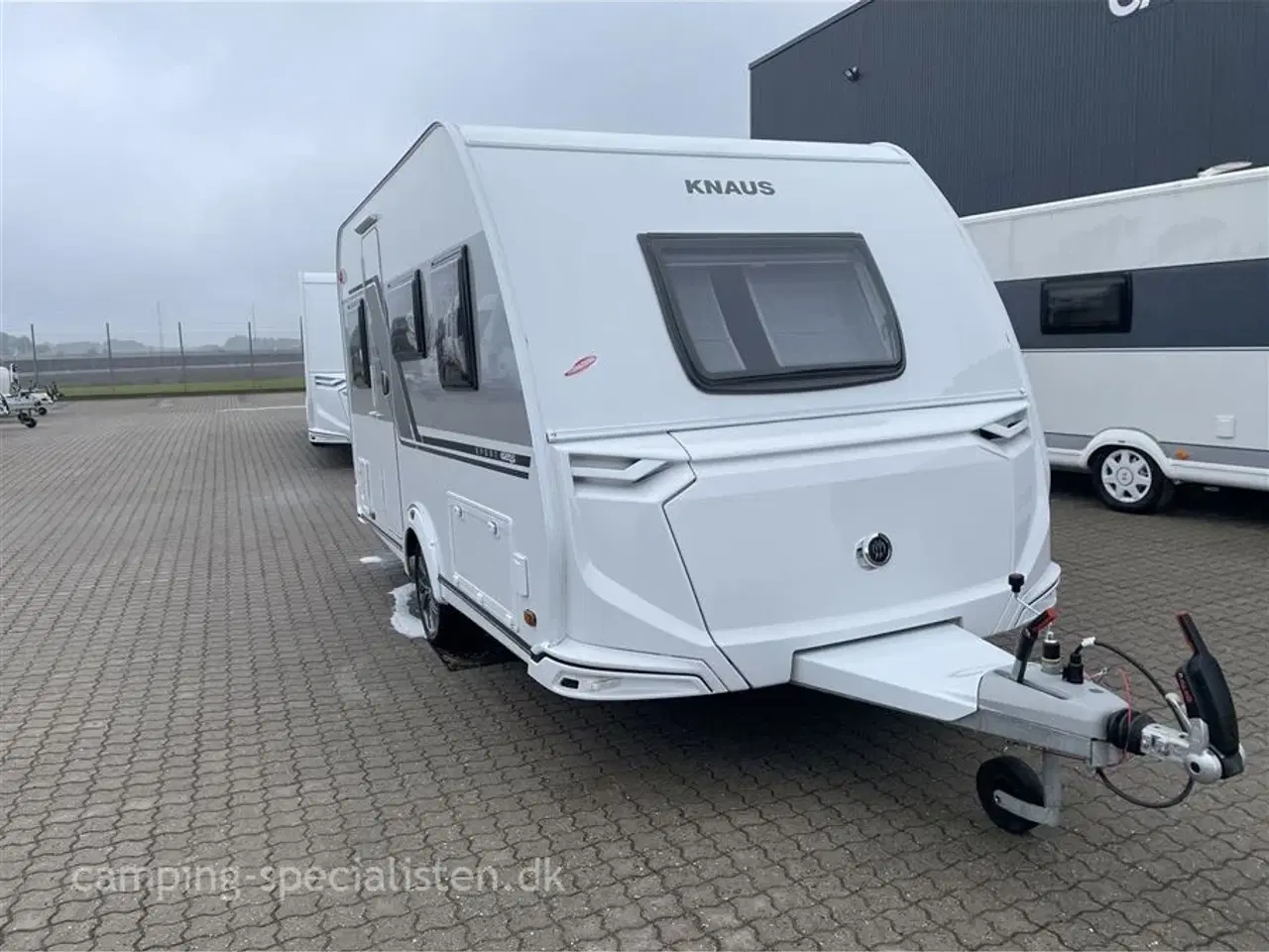 Billede 2 - 2023 - Knaus Sport 400 QD E POWER SELECTION   KNAUS SPORT 400 QD E POWER SELECTION  - Kan ses hos Camping-Specialisten.dk i Aarhus