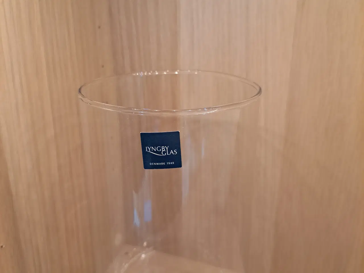 Billede 2 - Lyngby glasklar vase