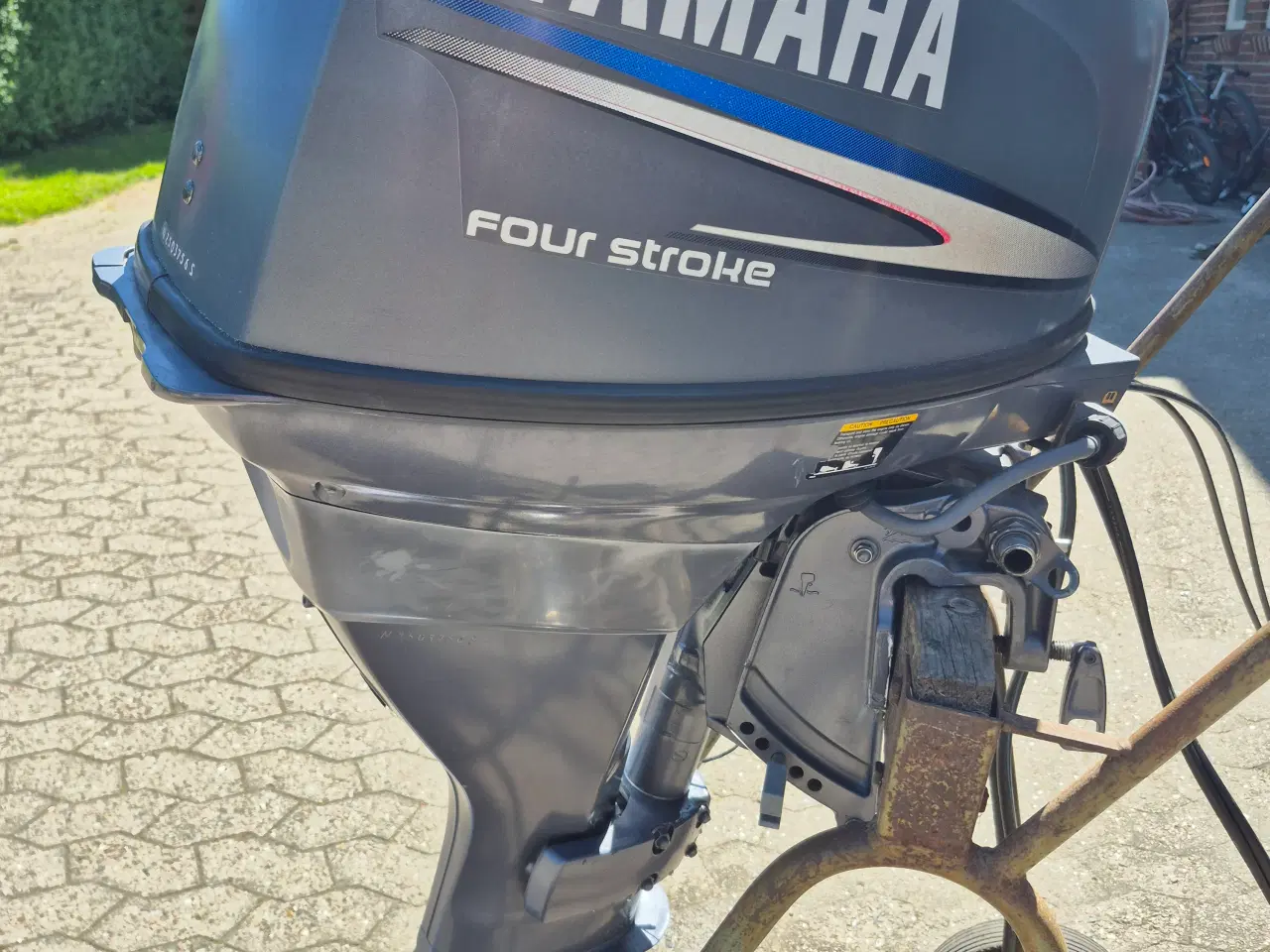 Billede 1 - Yamaha F25 -05