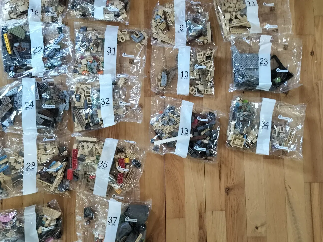 Billede 3 - Poser med LEGO klodser o.m.a. 