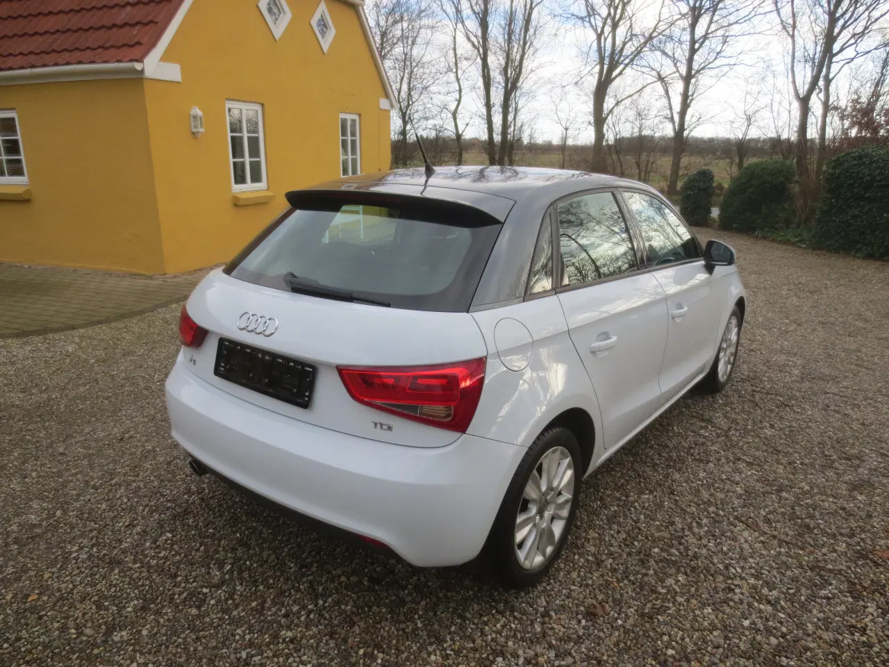 Billede 6 - Audi A 1 Sportback 1.6 TDi, År 2012. 