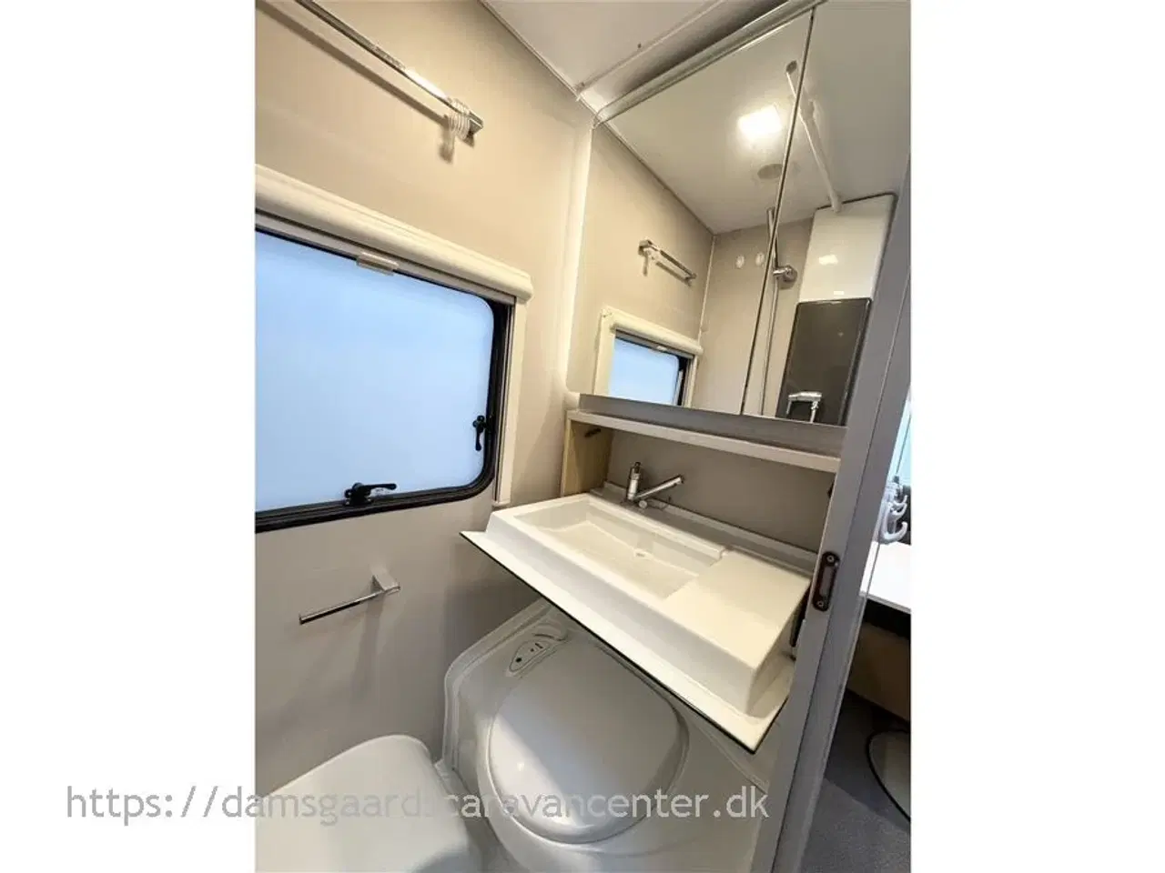 Billede 17 - 2022 - Adria Adora 502 UL   Enkeltsenge-Alde-Gulvtemp.-Mover-Telt