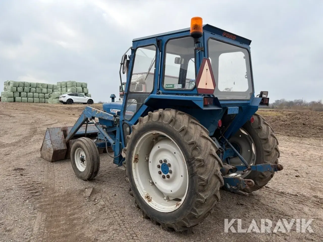 Billede 7 - Veterantraktor Ford 4000 med frontlæsser