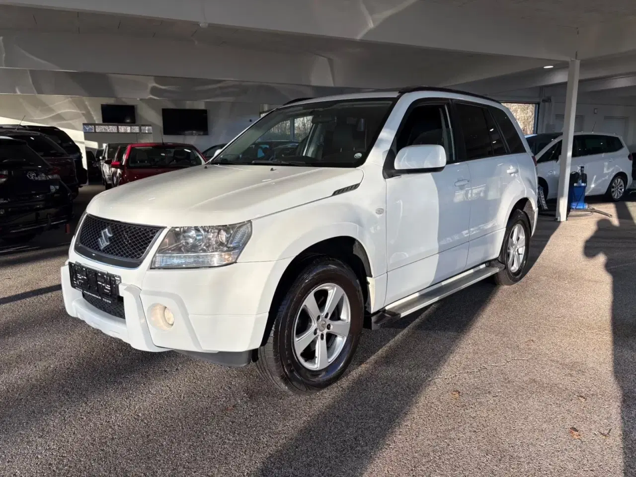 Billede 1 - Suzuki Grand Vitara 2,0 GLX aut. Van