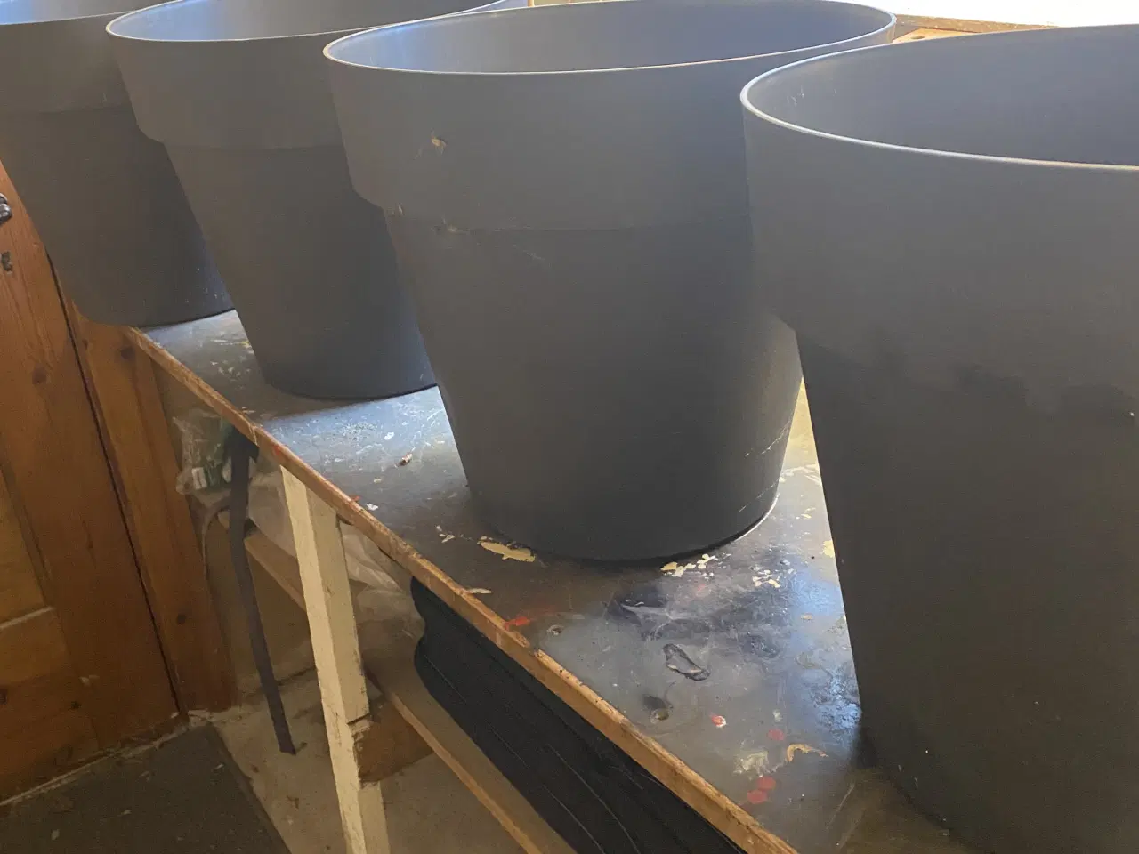 Billede 1 - 4 store plast krukker 