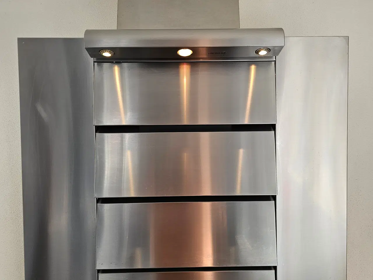 Billede 1 - Aeg emhætte væghængt