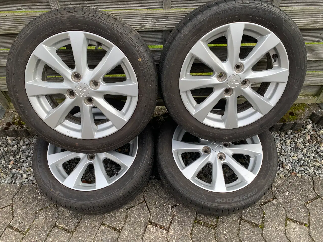 Billede 1 - Sommerdæk til Mitsubishi 