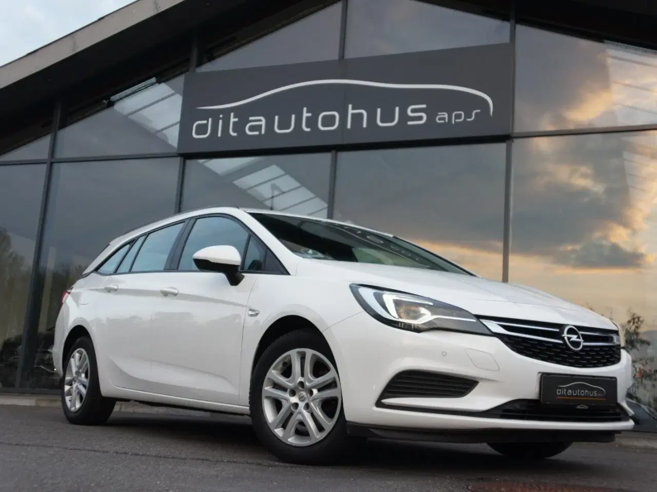 Billede 2 - Opel Astra 1,4 T 150 Dynamic Sports Tourer aut.