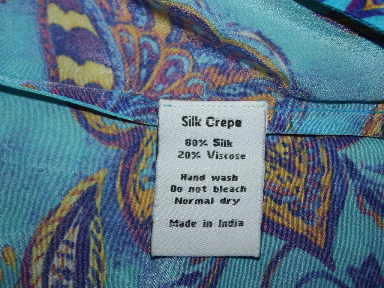 Billede 4 - Silk crepe bluse str. L 80% silke 20% viscose