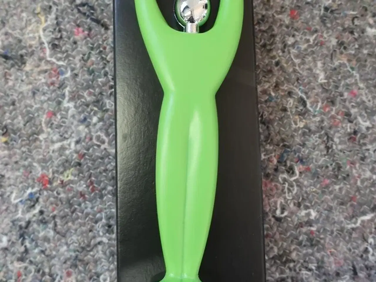 Billede 1 - Flaskeåbner BUGATTI GYM GREEN