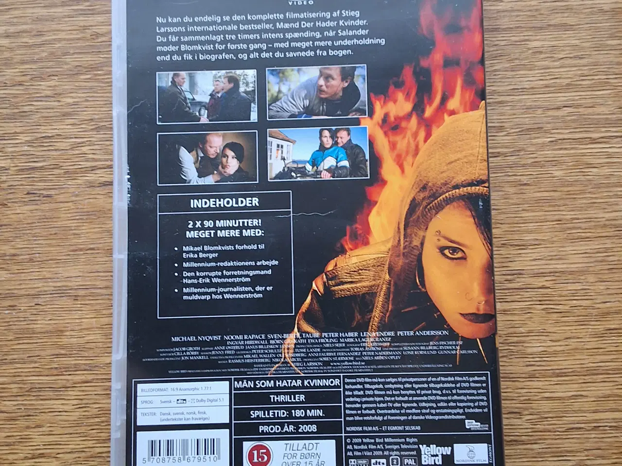Billede 2 - Stieg Larssons trilogi består af tre svenske krimi