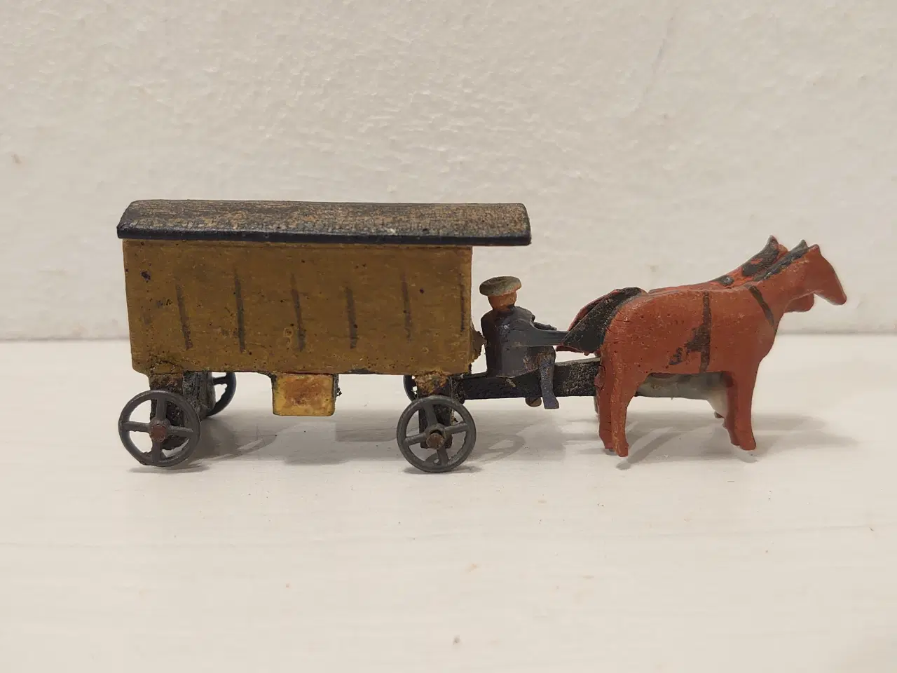 Billede 1 - Erzgebirge: Vogn med heste og kusk.Ca 1920