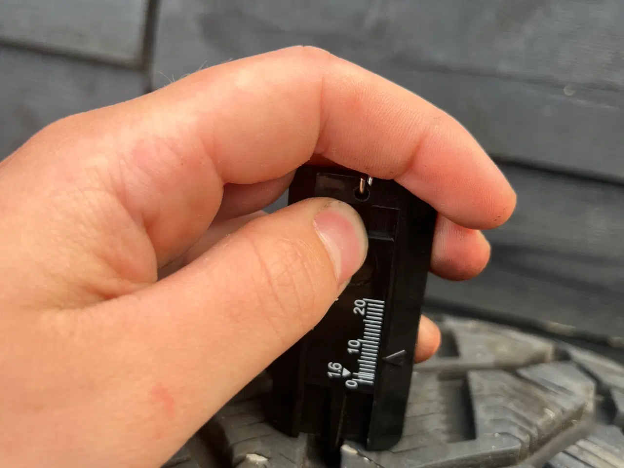 Billede 7 - 245/45-18 vinterdæk 