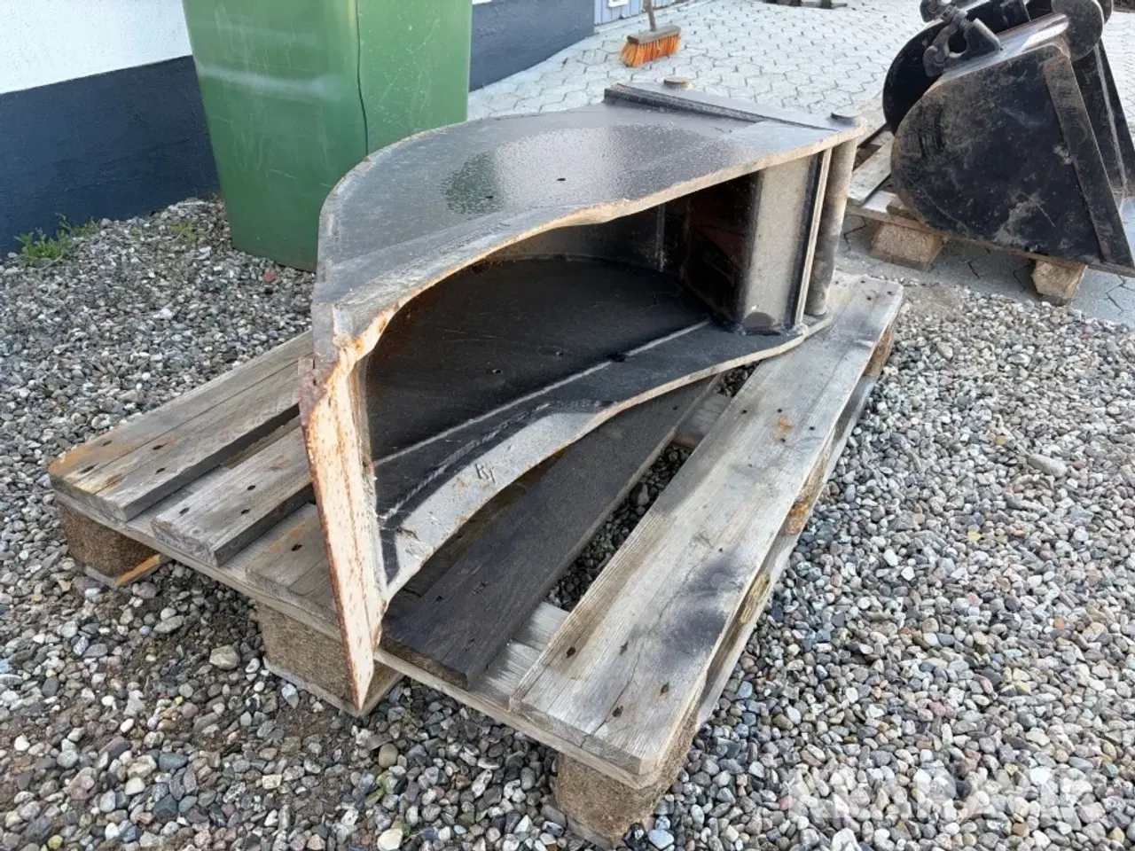 Billede 1 - Kabelskovl 30 cm Beco med Hydrema skifte