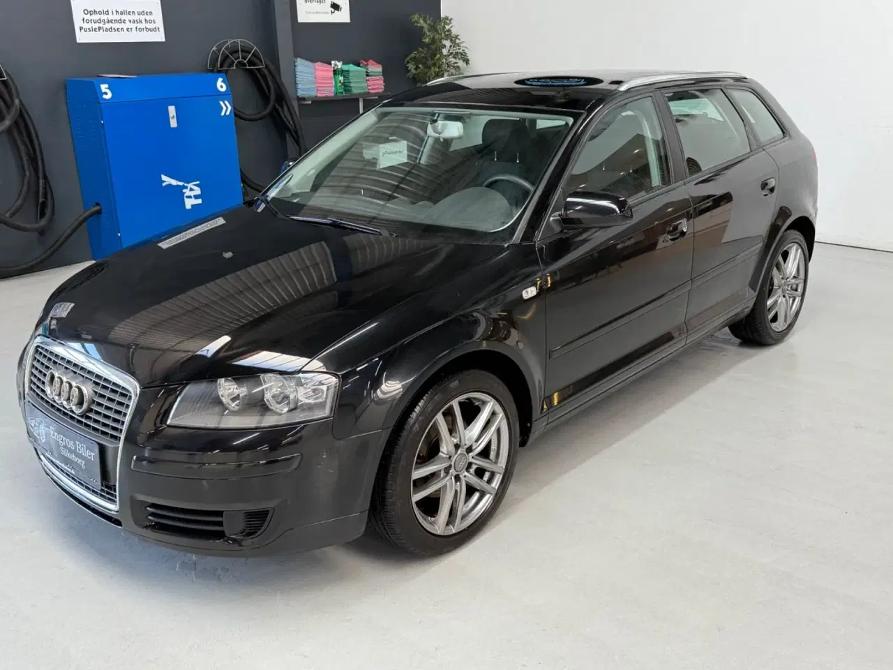 Billede 3 - Audi A3 1,6 Ambiente Sportback aut.