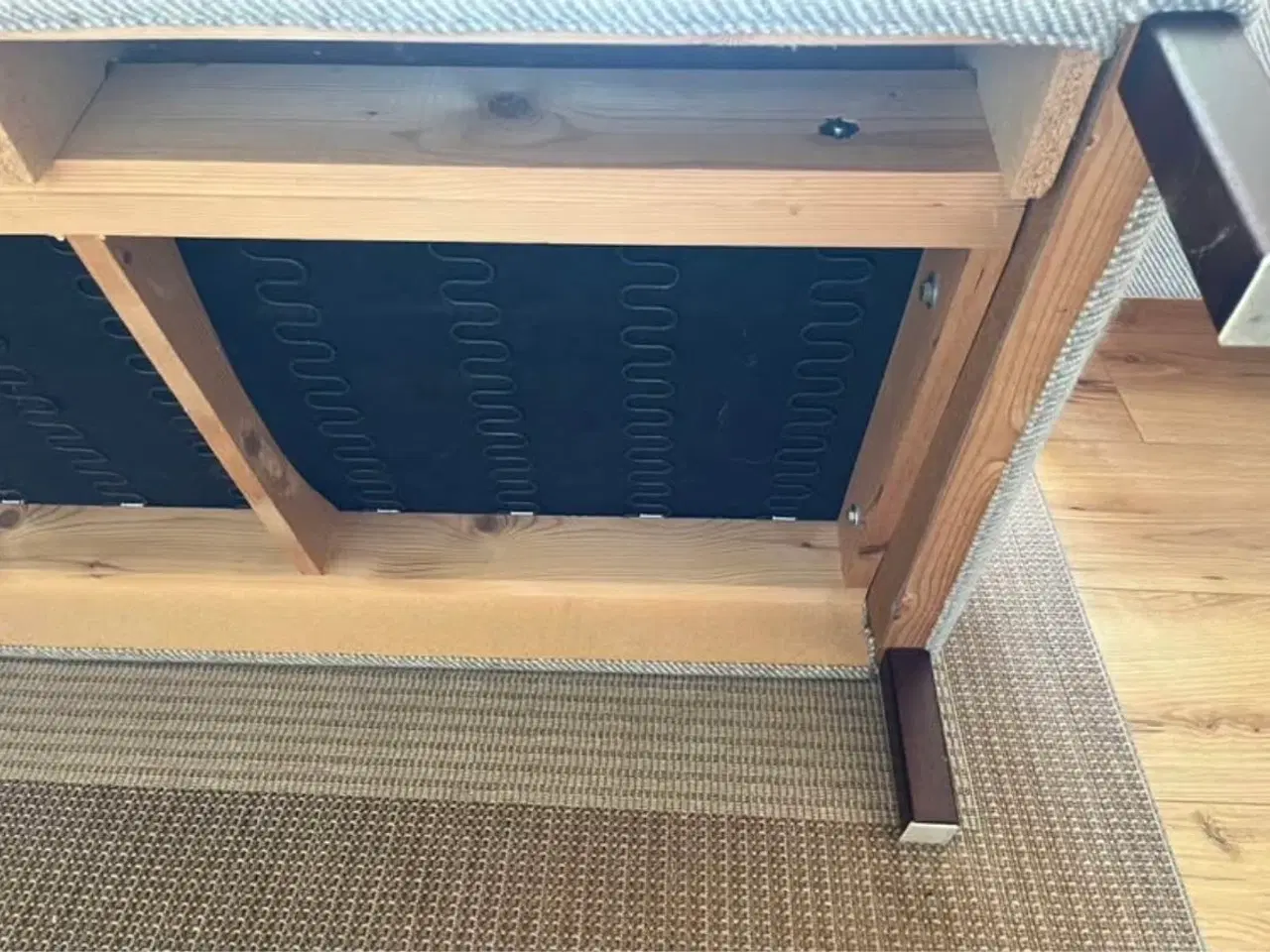 Billede 4 - Sofa i gråt uld stof