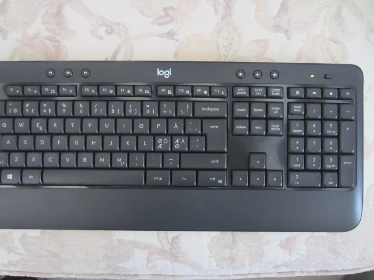 Billede 1 - Logitech K540 Advanced er et velkendt trådløst