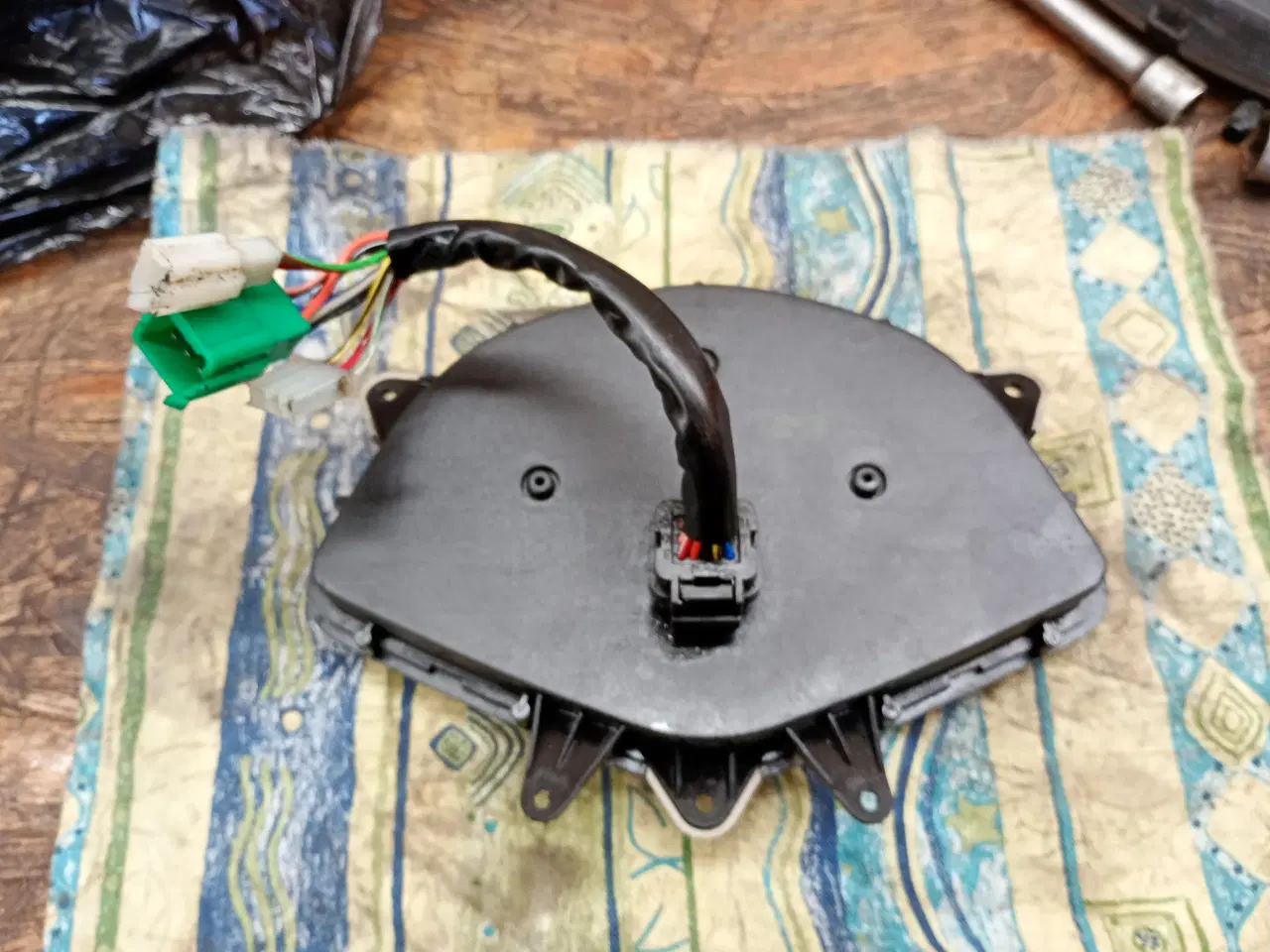 Billede 2 - Originalt speedometer til pgo g-max sælges