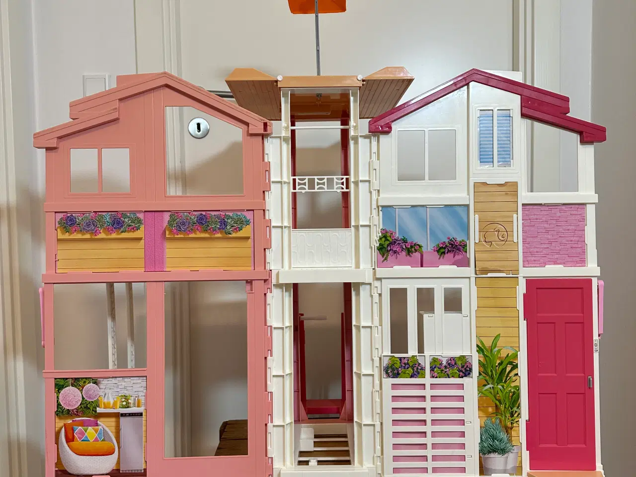 Billede 1 - Barbie håndværkertilbud - Nr. Lyndelse