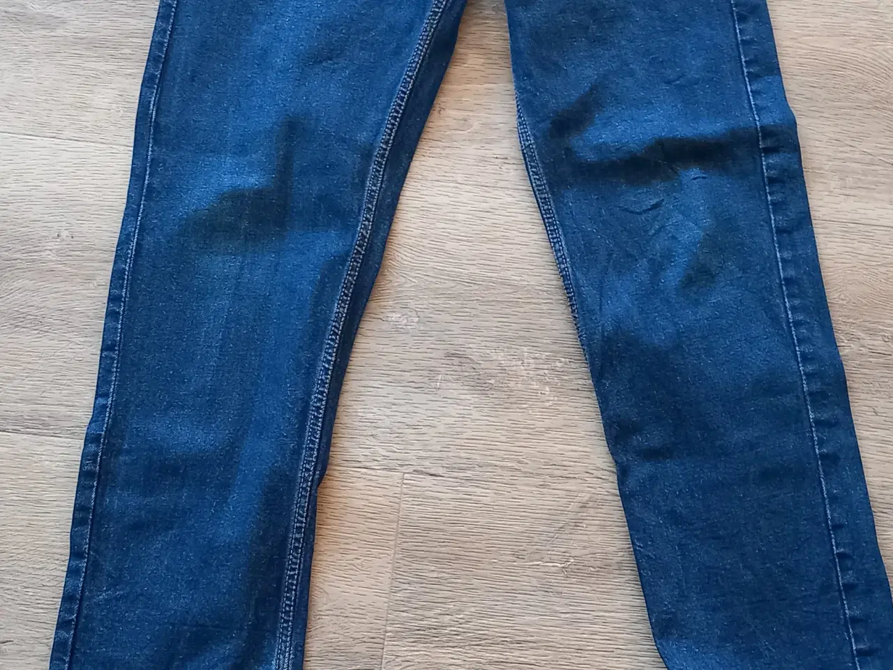 Billede 6 - Jeans str 152