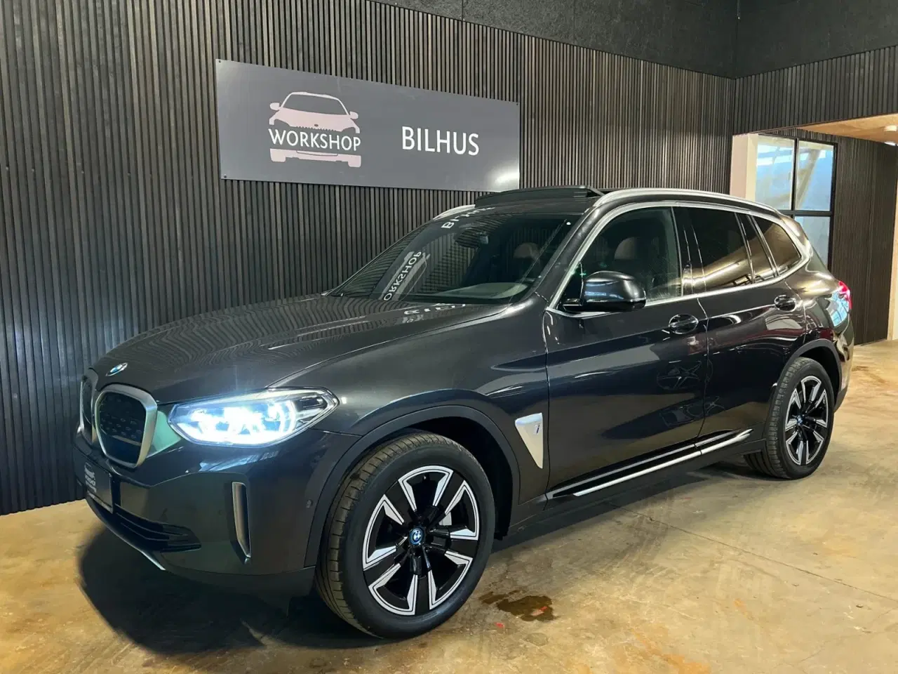 Billede 1 - BMW iX3  Charged Impressive