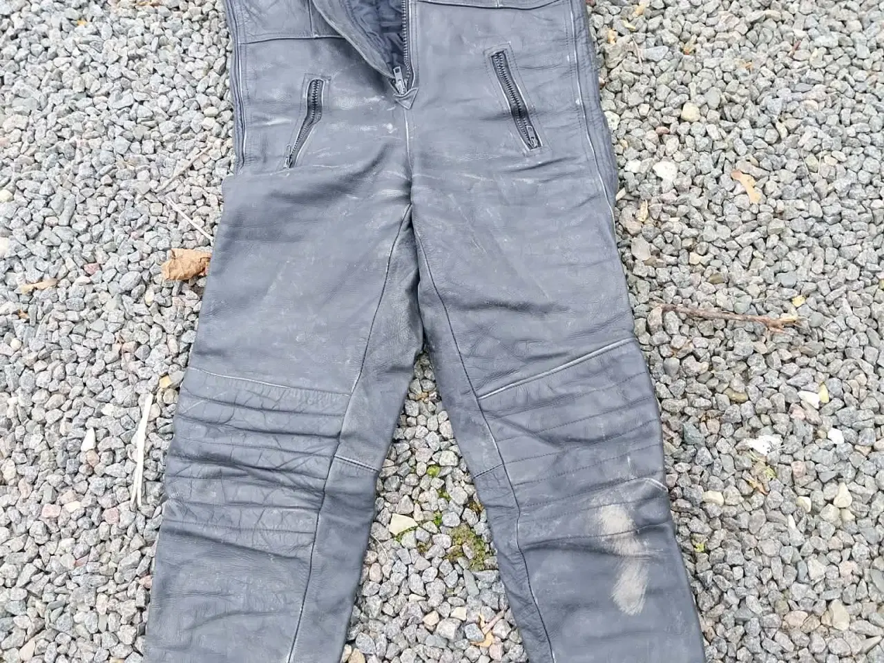 Billede 1 - Smækbukser læder str.60/L