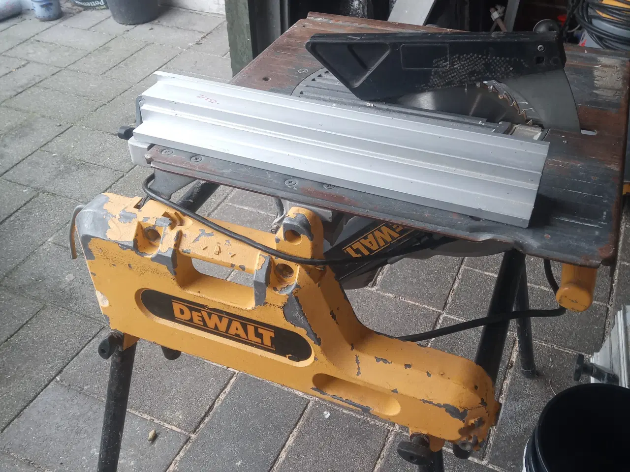 Billede 4 - Dewalt kap/flække sav