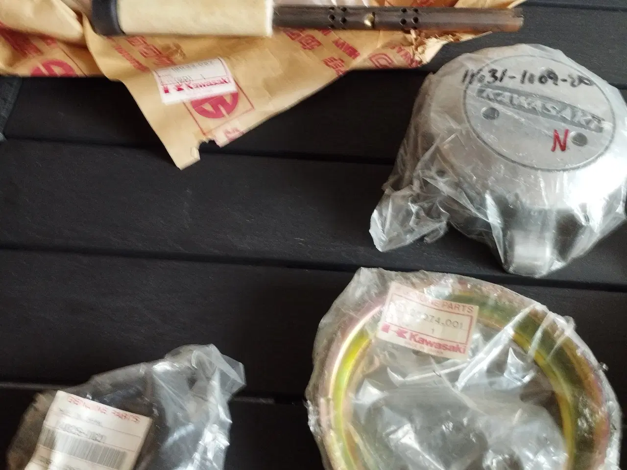 Billede 5 - Forskellige dele til Kawasaki  M. C.       ( %)