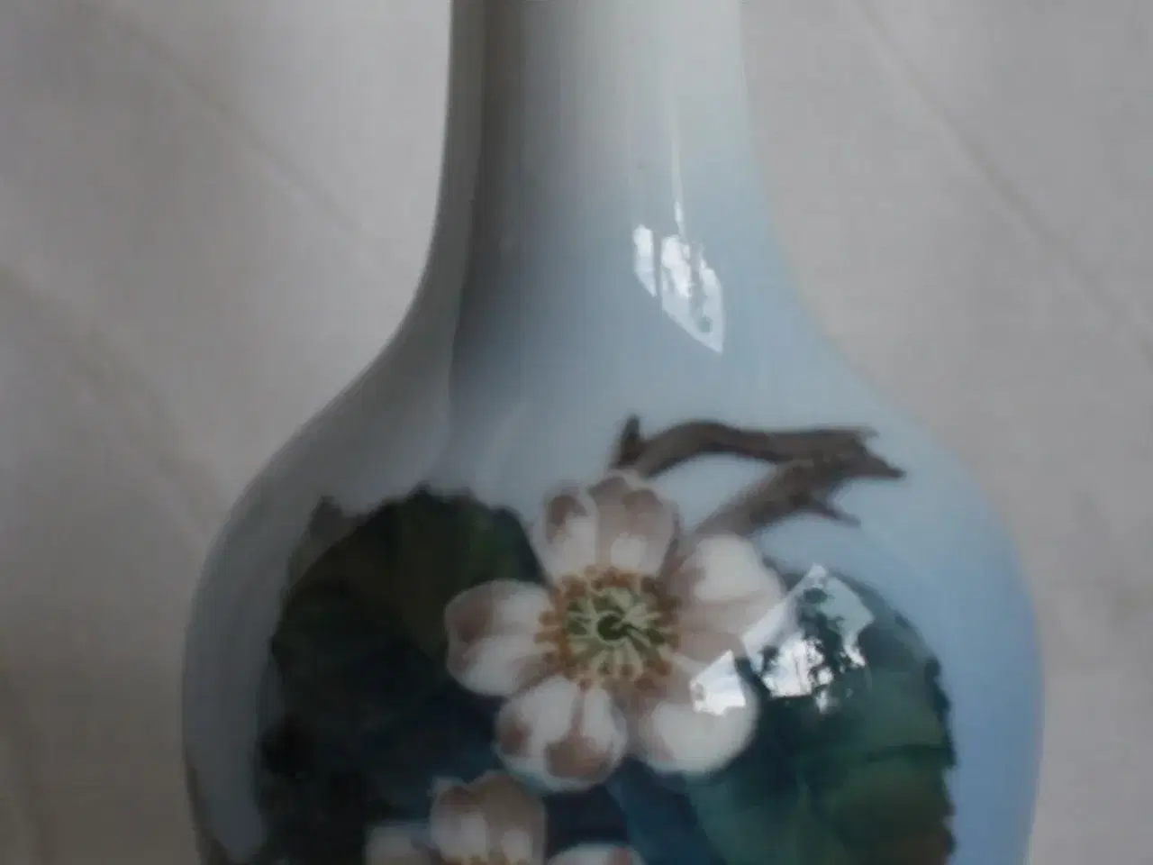Billede 1 - Vase med brombærranke fra Royal Copenhagen
