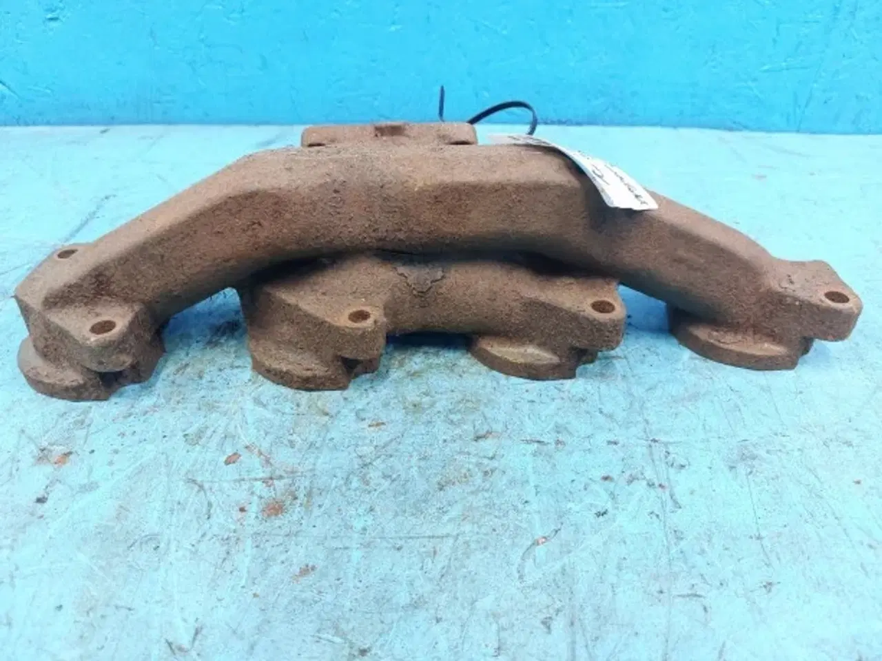 Billede 7 - New Holland LB115 B Udstødningsmannifold 87802795