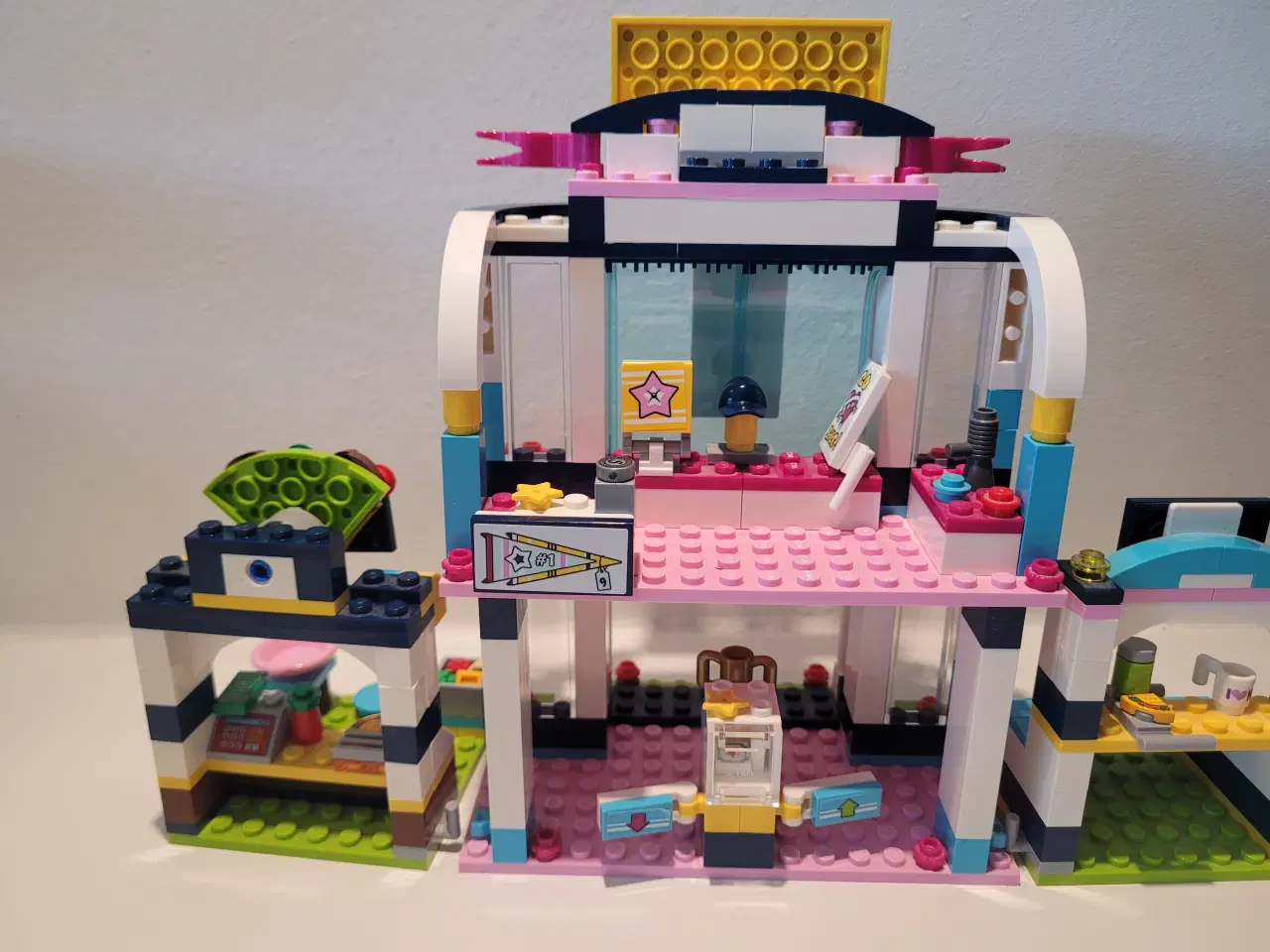 Billede 4 - Lego Friends, 41338 - Stephanies sportsarena